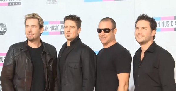 Nickelback at AMAs 2011. 